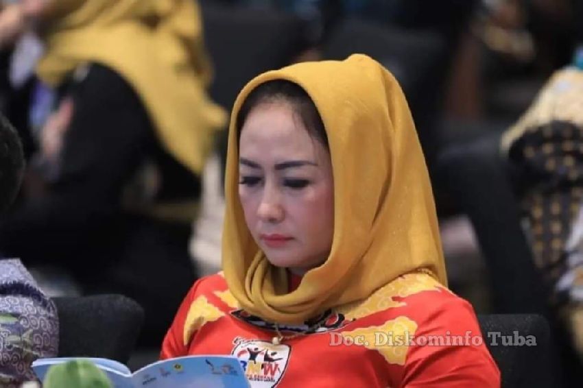 Bupati Winarti Hadiri Final Pemilihan Putri Otonomi Indonesia Tahun 2022